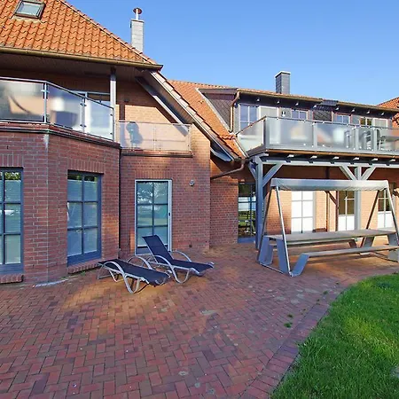Seeufer Villa - B *
